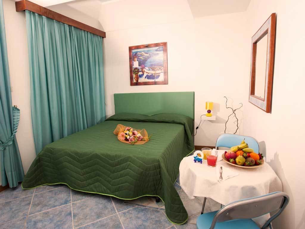 La Brezza B&B Ischia Rum bild