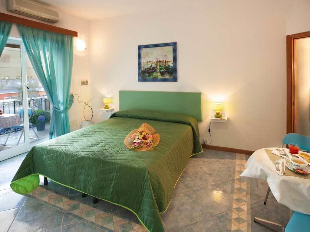 La Brezza B&B Ischia Rum bild